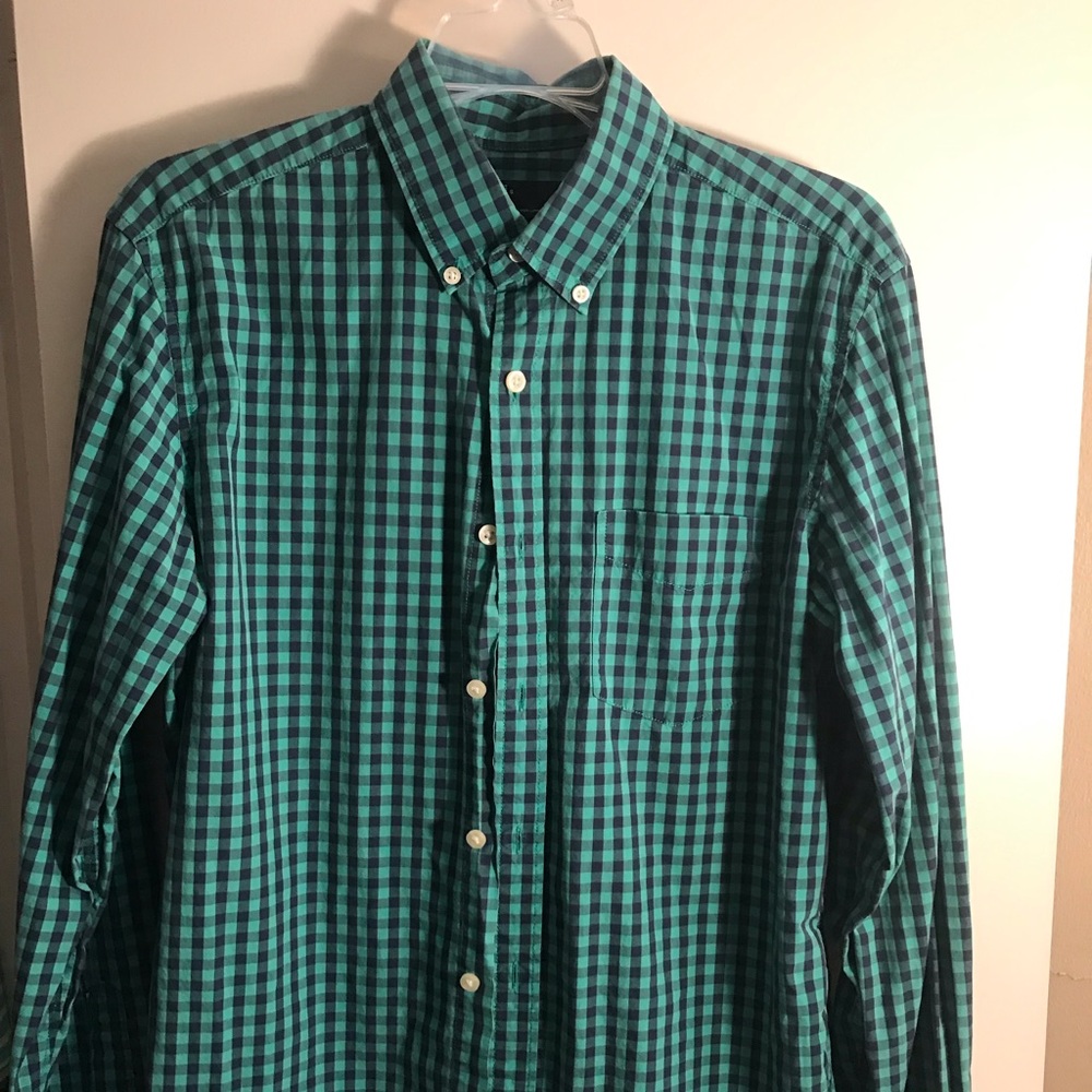 Gap button Down